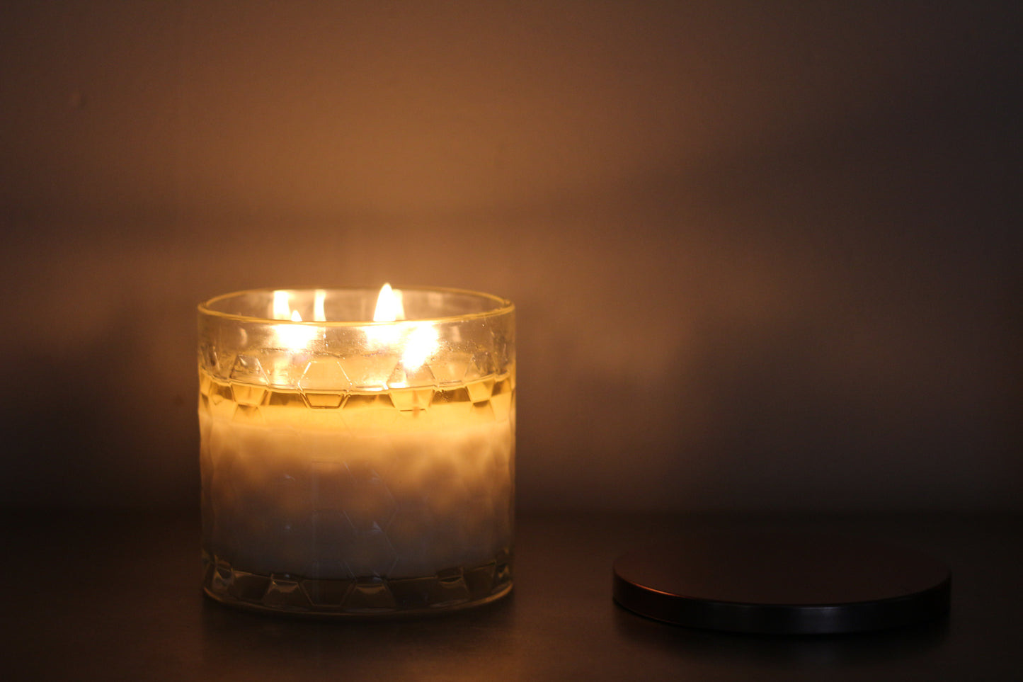 White Tea | Handpoured 3-Wick Soy Wax Candle